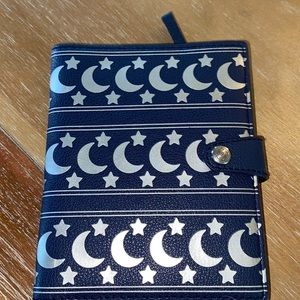 Vera Bradley “To The Stars…” Wallet Blue